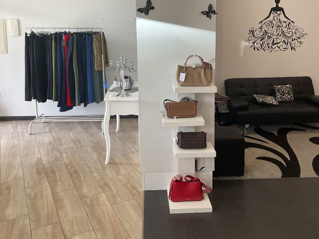 Comprar ropa de mujer en Xove