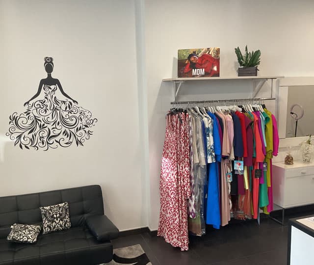 Tienda de moda femenina en Xove